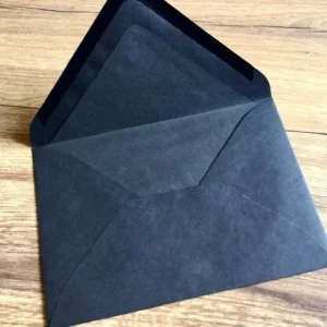 B6-Kuvert schwarz Rössler Spitzklappe SF nk