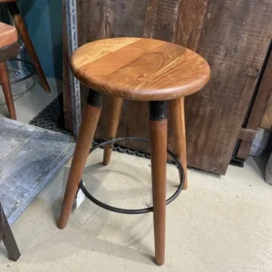 Hocker braun Massivholz, Hocker Massivholz Industriedesign, Höhe 52 cm