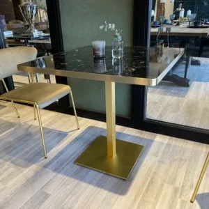 Bistrotisch Gold schwarze Tischplatte Marmoroptik, Gastro-Tisch schwarz Marmoroptik, Maße 80x80 cm
